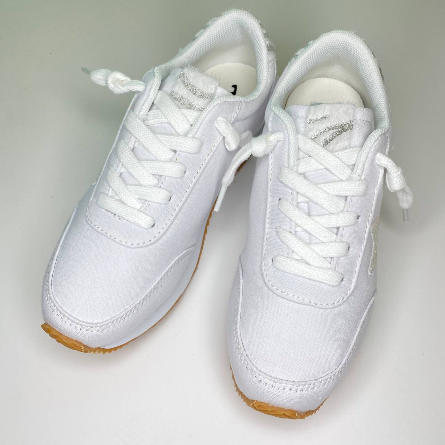 Vintage Sneakers In White