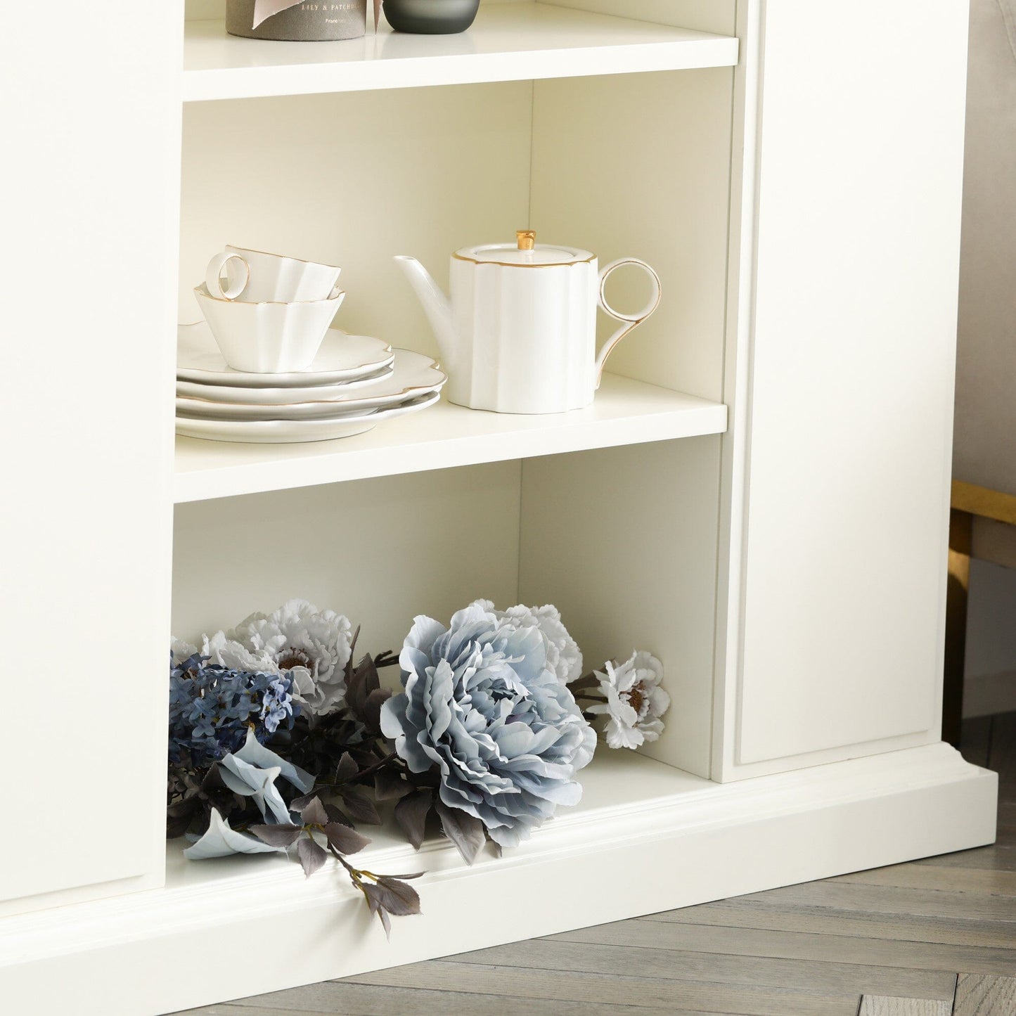 Mantelpiece Shelf W900×D270×H1000 Medium White